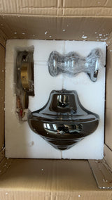 Suspension moderne en verre gris avec ciel étoilé