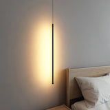 Suspension LED longue et minimaliste en aluminium