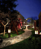 Borne d'éclairage extérieur Kuzco