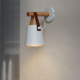 Applique murale conique en bois