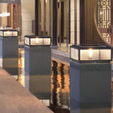 Lampadaire d'extérieur carré en verre nervuré