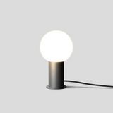 Lampe d'extérieur LED design moderne Pena en métal noir pour jardin