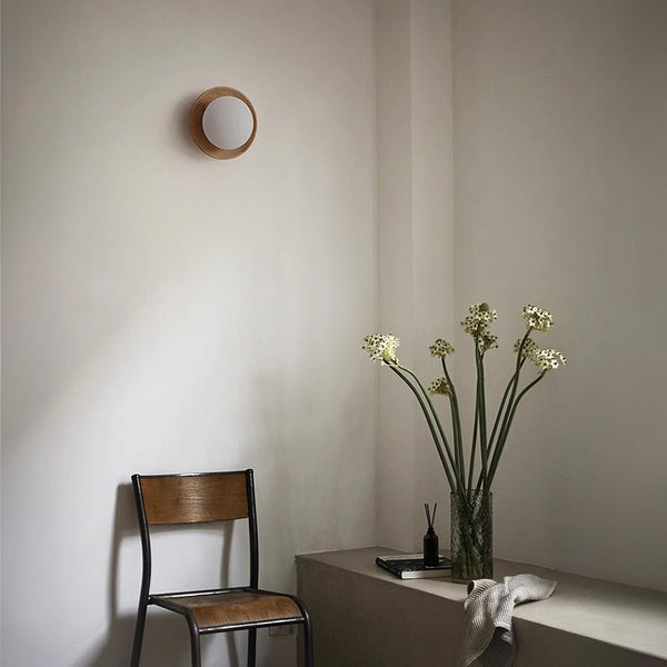 Natural wood White Simple Wall Light