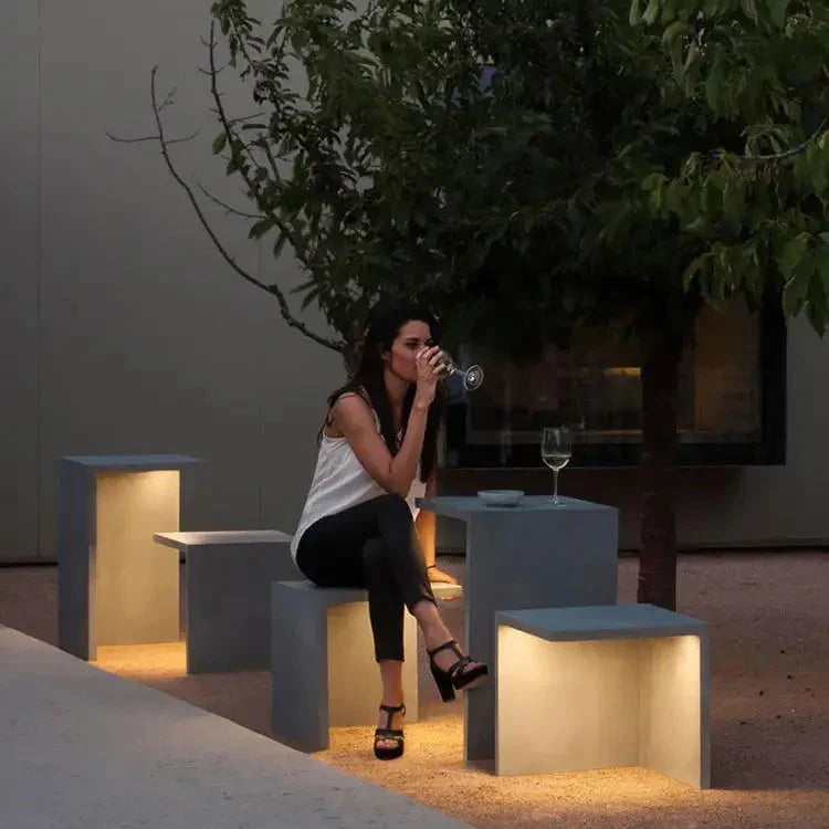Lampe solaire d'extérieur Block Lane