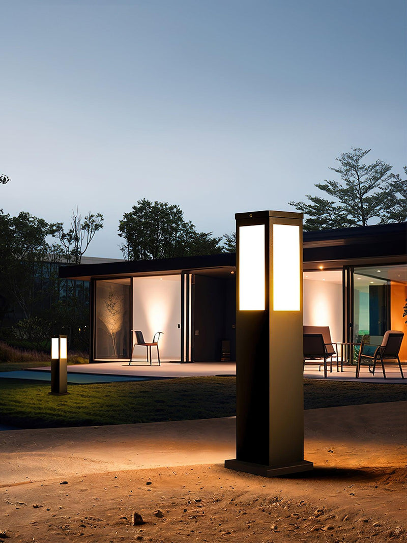 Kuzco Bollard Outdoor light