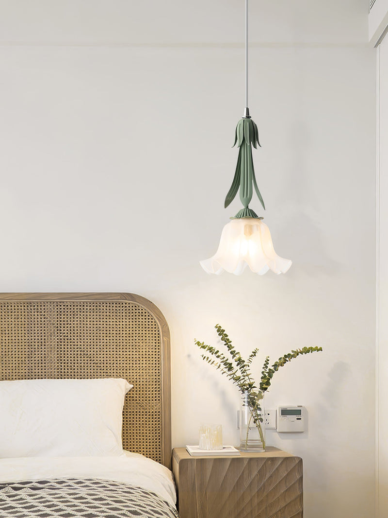 Lily of the valley pendant light