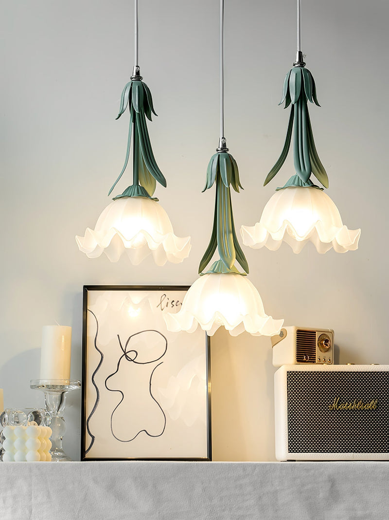 Lily of the valley pendant light