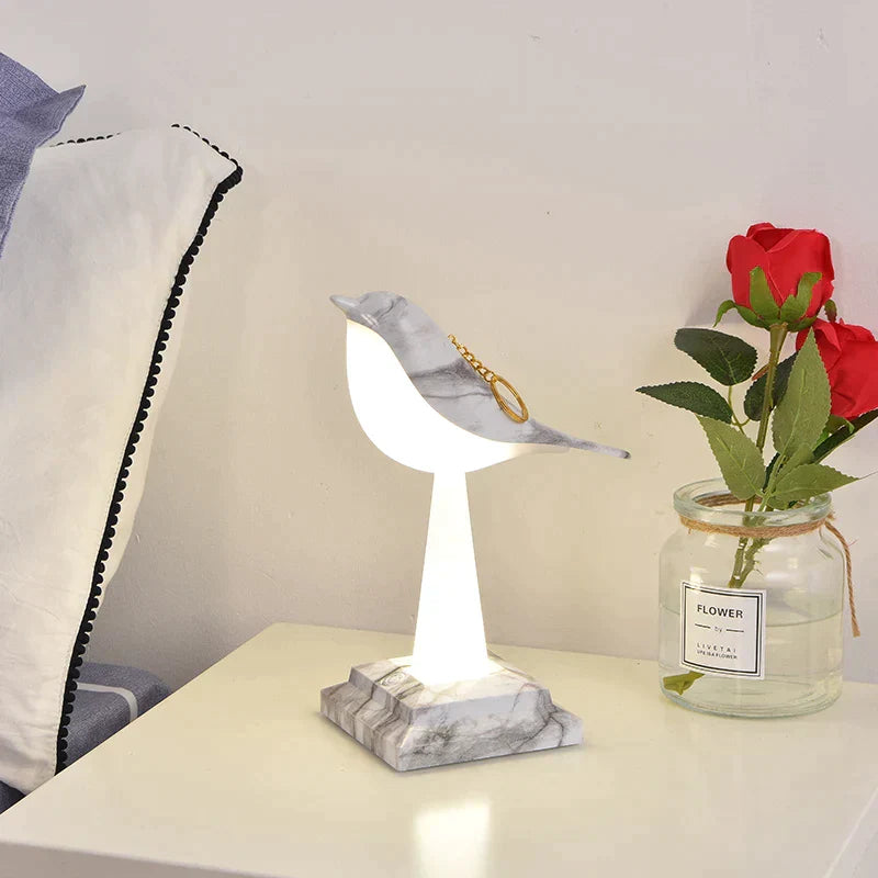 Missbird-V2 Ekster Bird Table Lamp