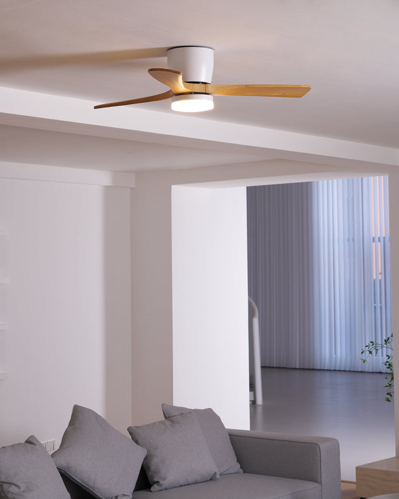 Plafonnier en bois avec ventilateur