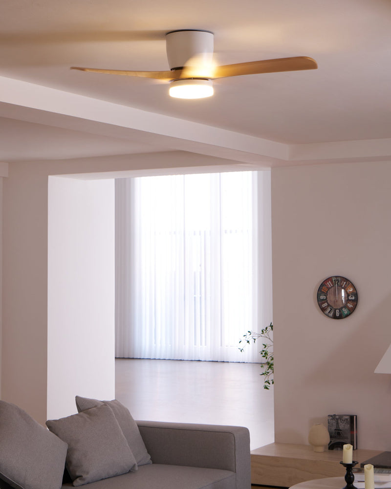 Plafonnier en bois avec ventilateur