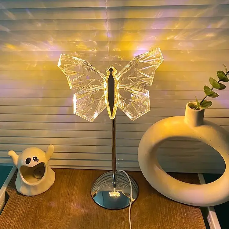 Butterfly Crystal Table Lamp